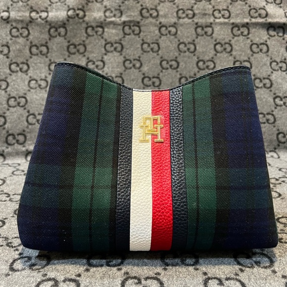 Tommy Hilfiger TH Emblem Crossover BW Blackwatch - Picture 1 of 5